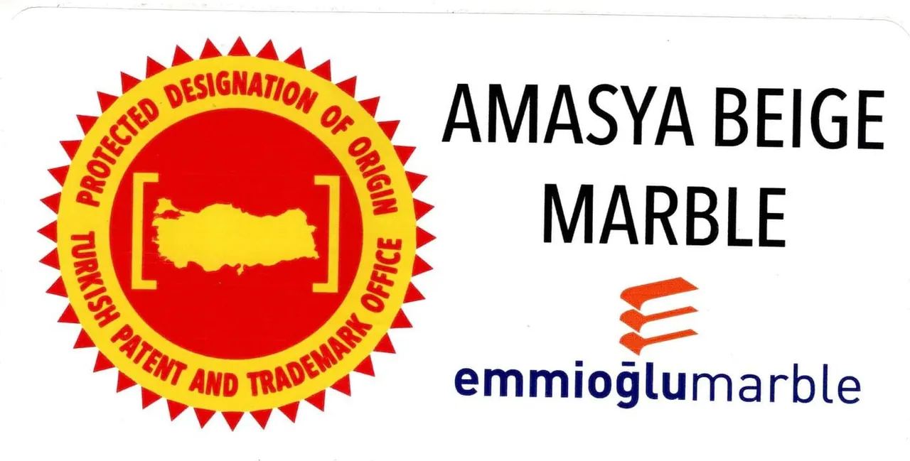 Amasya Beji Mermeri ambalaj etiketi: Türk Patent ve Marka Kurumu menşe adı amblemi ve Emmioğlu Marble markası